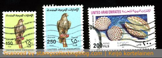 The 3rd wave of definitive designs consists of so called Hunting Falcon design. Alternative large sized definitives, like the seashells, have been issued too since 1990s The 3rd wave of definitive designs consists of so called Hunting Falcon design. Alternative large sized definitives, like the seashells,have been issued too since 1990s
